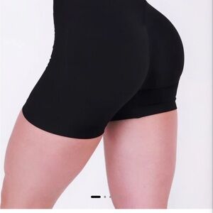 Alura Captivate Black Shorts